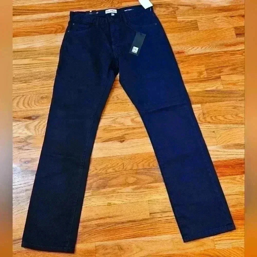 DL1961 Brady Slim NWT Size 16